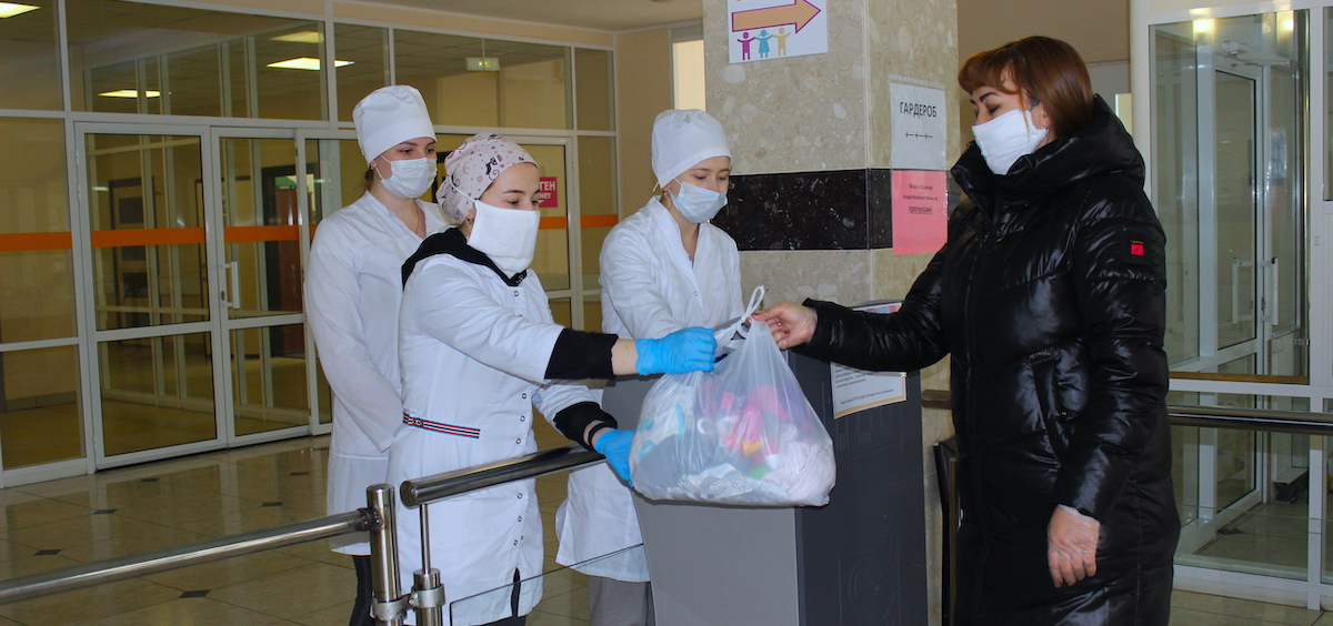 Волонтеры-медики активно сотрудничают с Краевой детской больницей