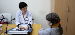 Сурдологический центр при Детской краевой больнице помог сотням пациентов вернуть слух